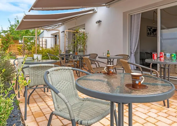 Les Alizes ベッド・アンド・ブレックファスト ノートル・ダム・ド・モン