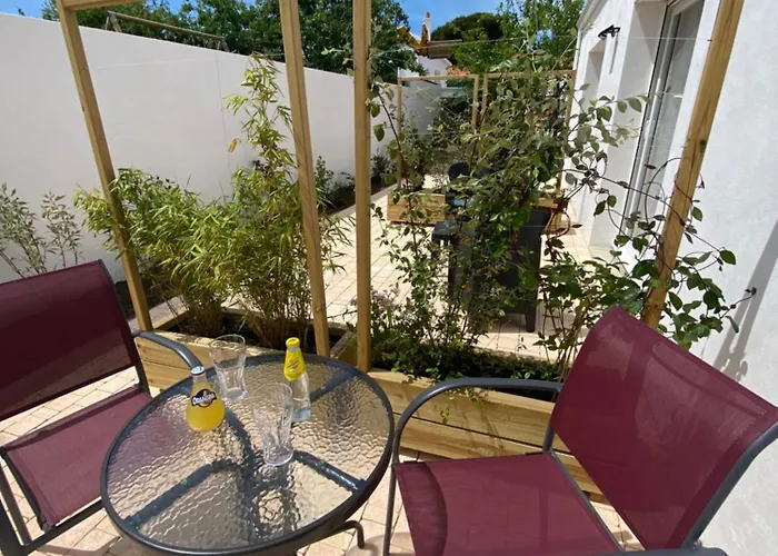 ベッド・アンド・ブレックファスト Les Alizes ノートル・ダム・ド・モン